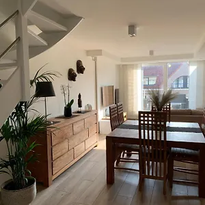 Apartment Ozzy 's Place, Ostende